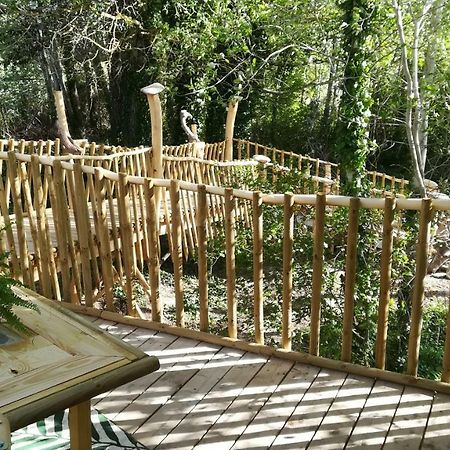 La Cabane Perchee Villelaure Экстерьер фото